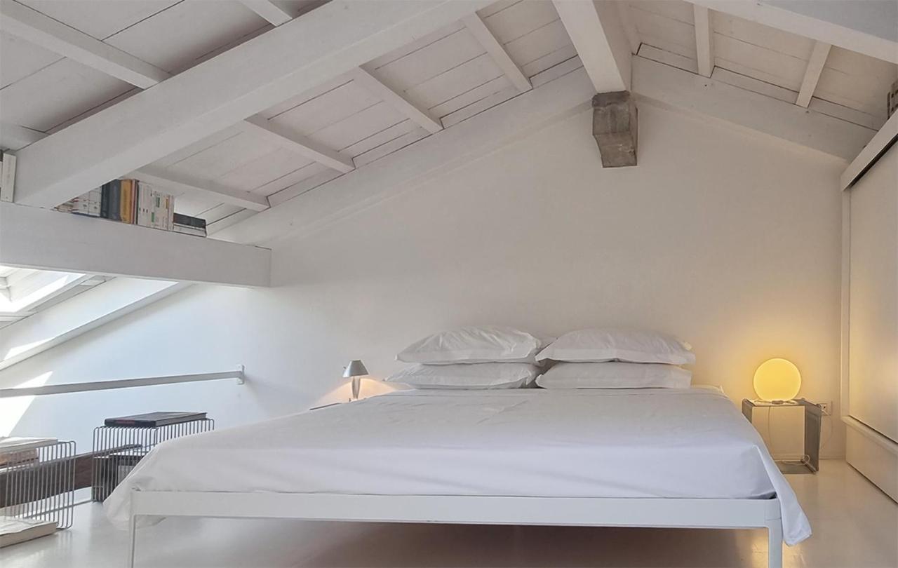 White Frari Venice Exterior photo